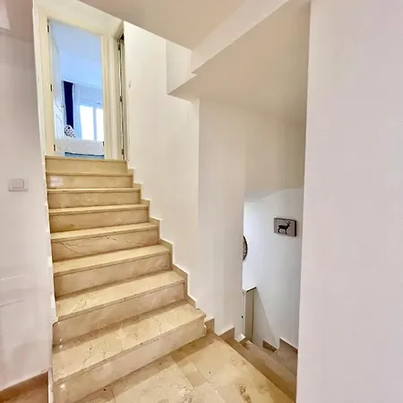 Centro Station Maria Zambrano Parking Free Apartment *